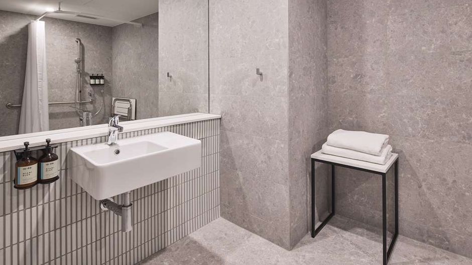 Hotel Alba Adelaide Room