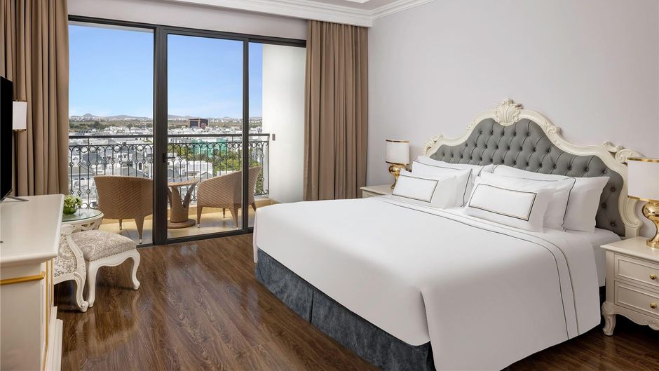 Melia Vinpearl Hotel Rivera Hai Phong Room