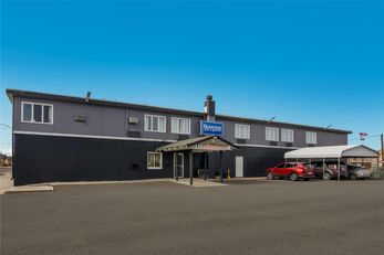 Rodeway Inn & Suites Historic Downtown