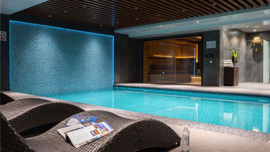 Moevenpick Samarkand Pool