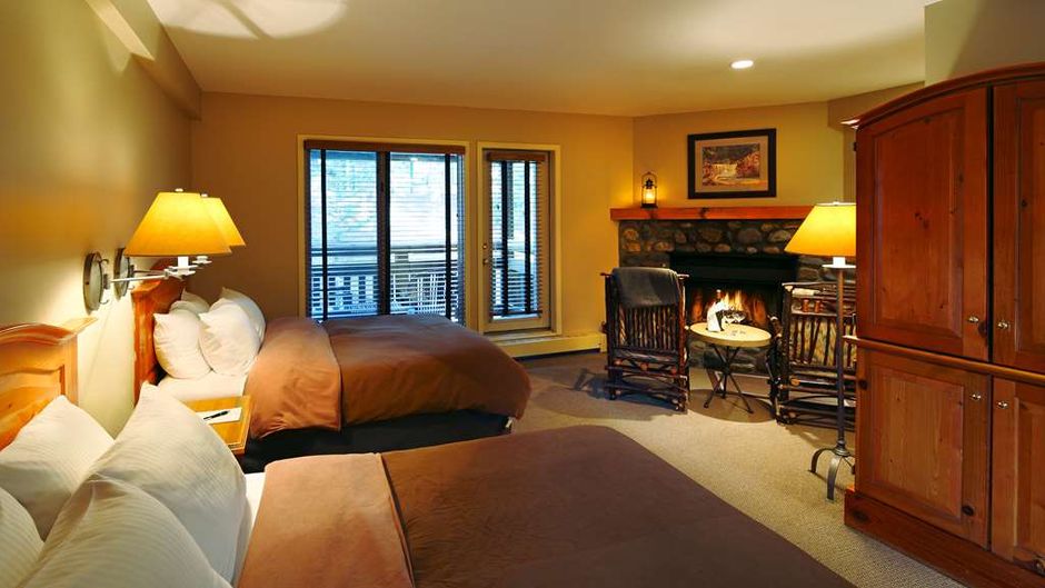 Buffalo Mountain Lodge Room