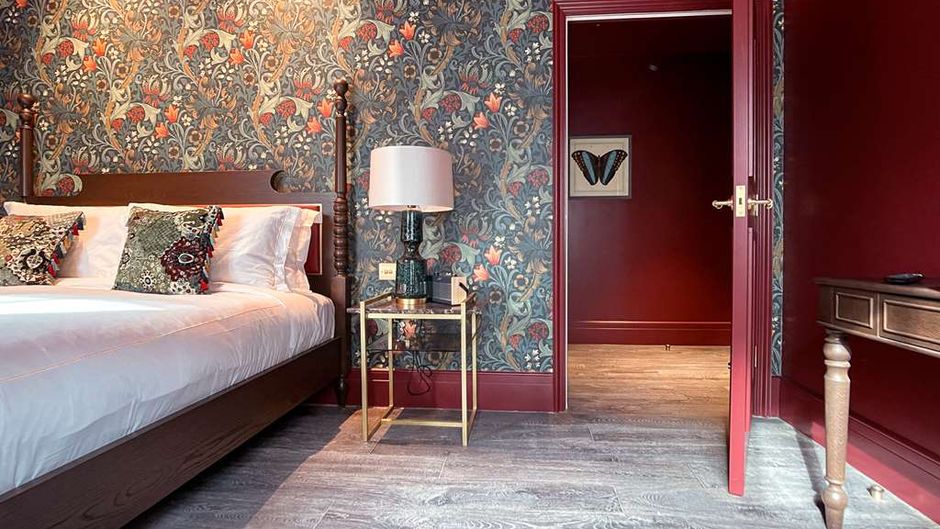 Sun Street Hotel Room