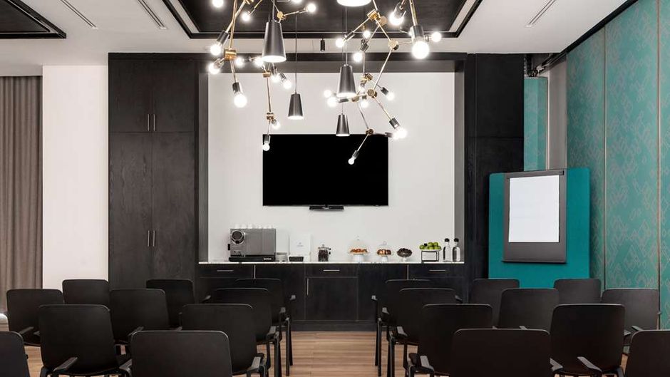 Andaz Doha Meeting