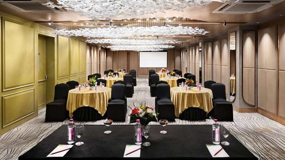 Ramada Encore by Wyndham Siliguri Meeting