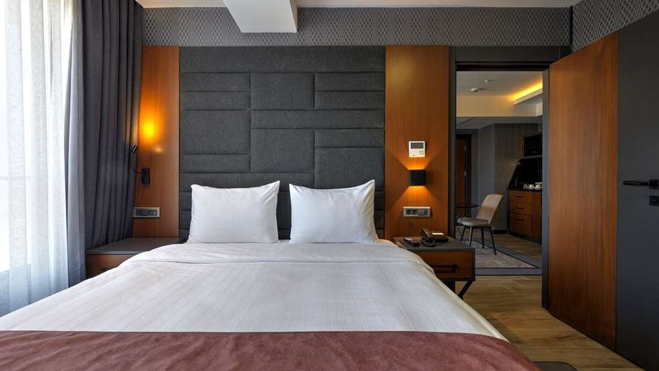 Nova Vista Deluxe & Stes, Radisson Indiv Suite
