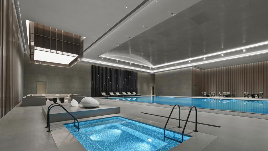 Hilton Zhuji Pool