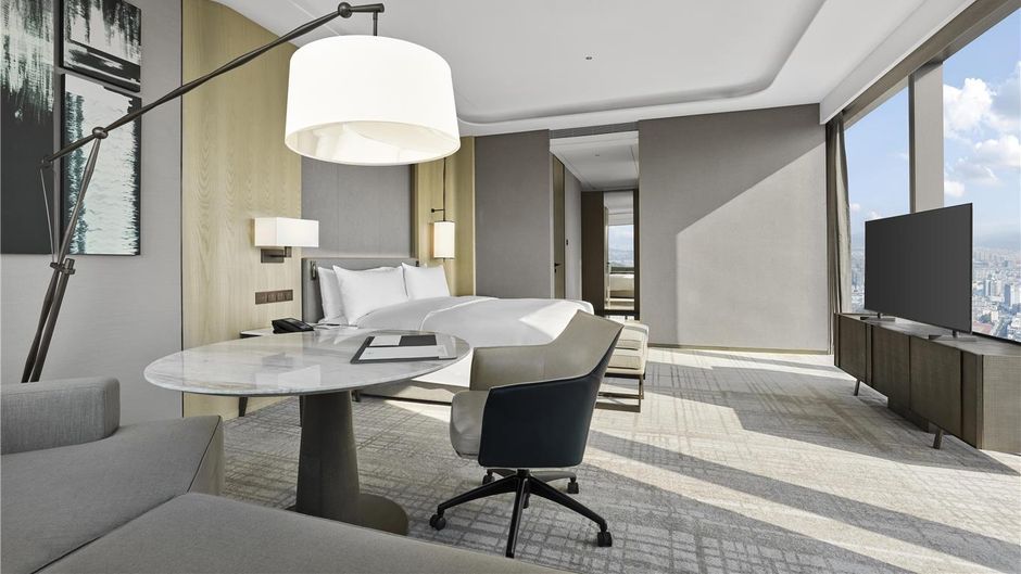 Hilton Zhuji Other