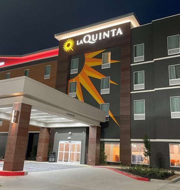 La Quinta Inn & Suites by Wyndham Sulphur