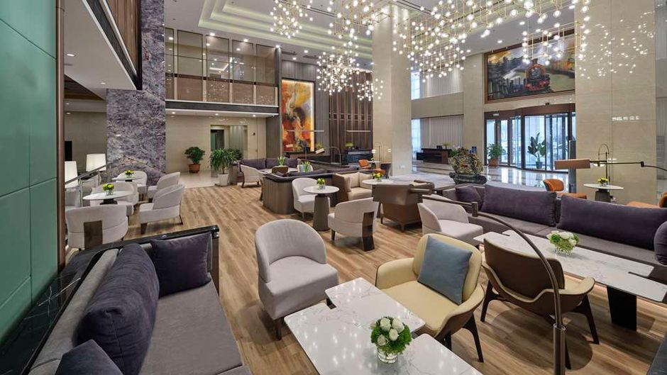 DoubleTree by Hilton Anshan Lobby