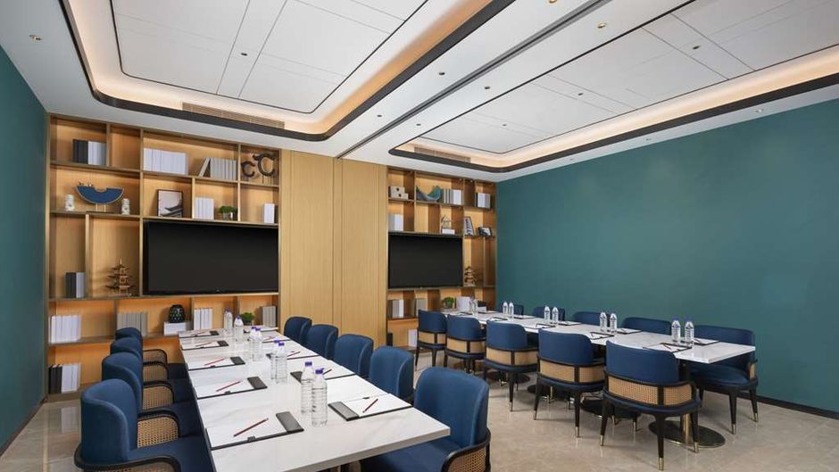Hilton Garden Inn CGO Huaiyang Meeting