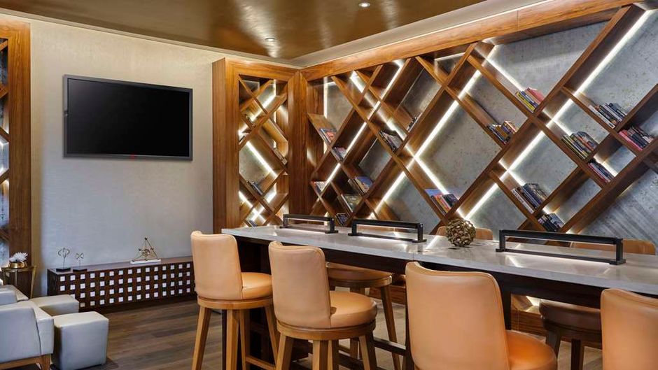 Hilton Cairo Nile Maadi Lobby
