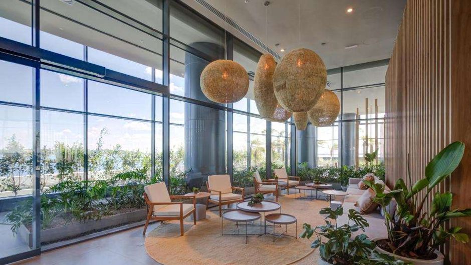 DoubleTree by Hilton Porto Alegre Lobby