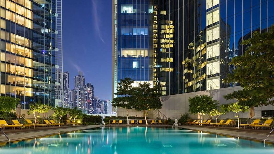 Anantara Downtown Dubai Hotel Pool