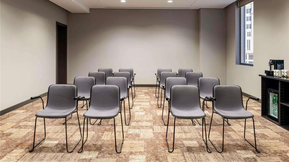 Ibis Doha Meeting