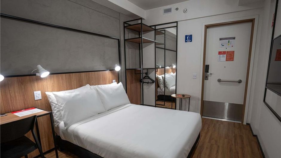 Ibis Guarapuava Room