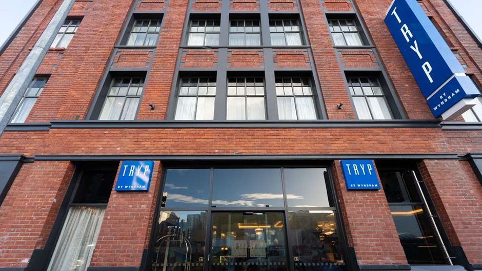 Tryp by Wyndham Wellington Tory St Exterior