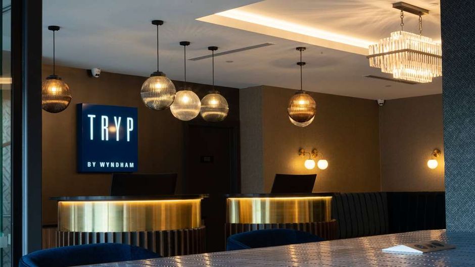 Tryp by Wyndham Wellington Tory St Lobby