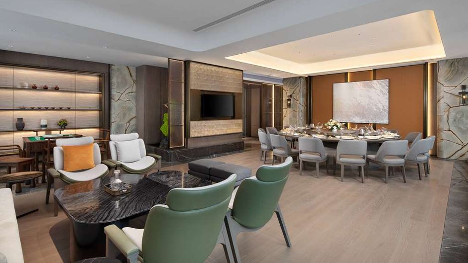 Ramada By Wyndham Xiangyang Restaurant