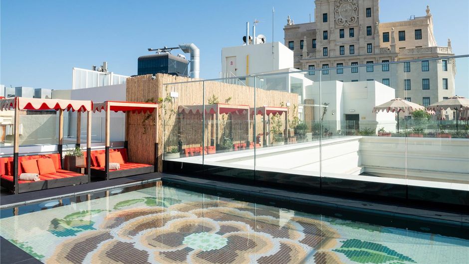 Hotel Montera Madrid, Curio Collection Pool