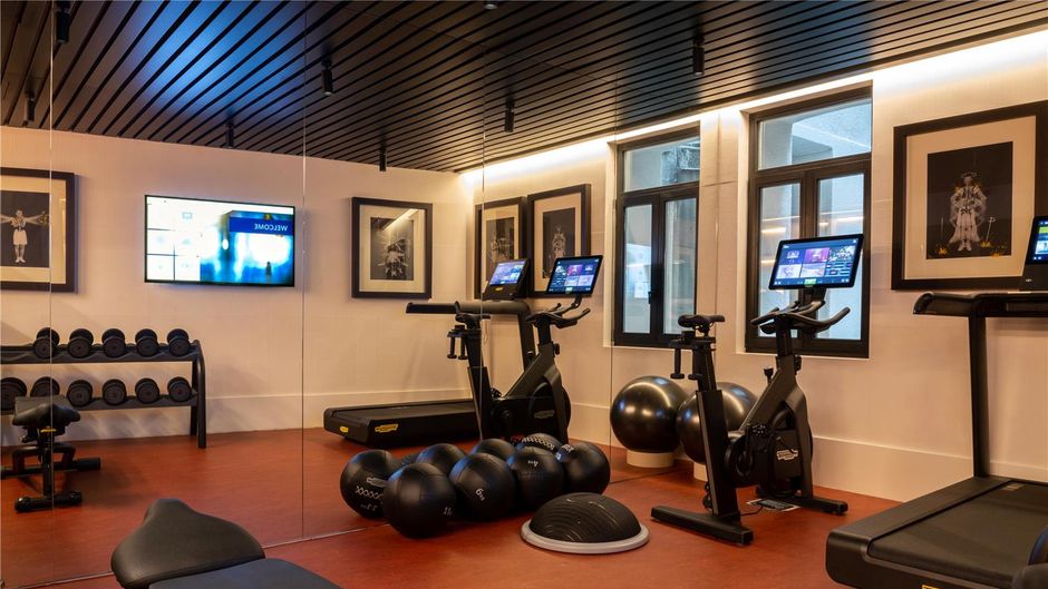 Hotel Montera Madrid, Curio Collection Health