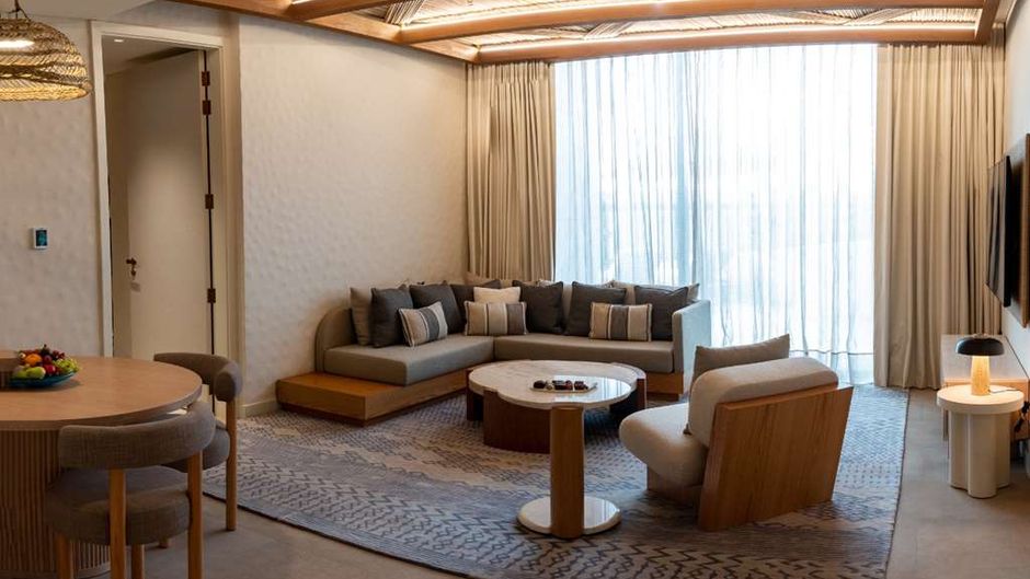 Erth Aub Dhabi Suite