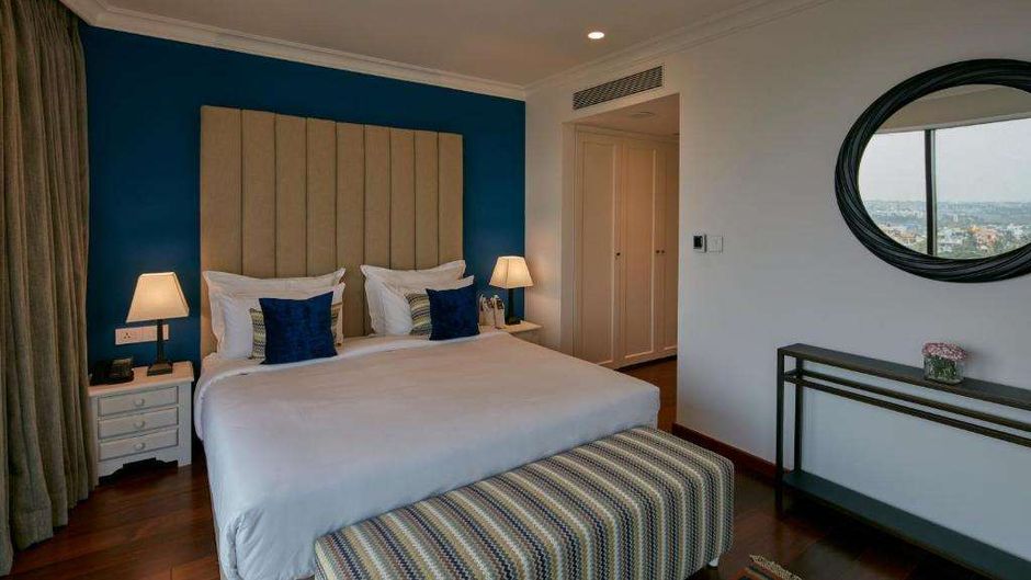 The Waverly - Hotel & Residences Suite