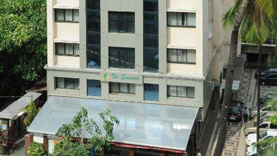 The Emerald - Hotel & Executive Apts Exterior