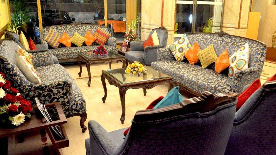 The Emerald - Hotel & Executive Apts Lobby