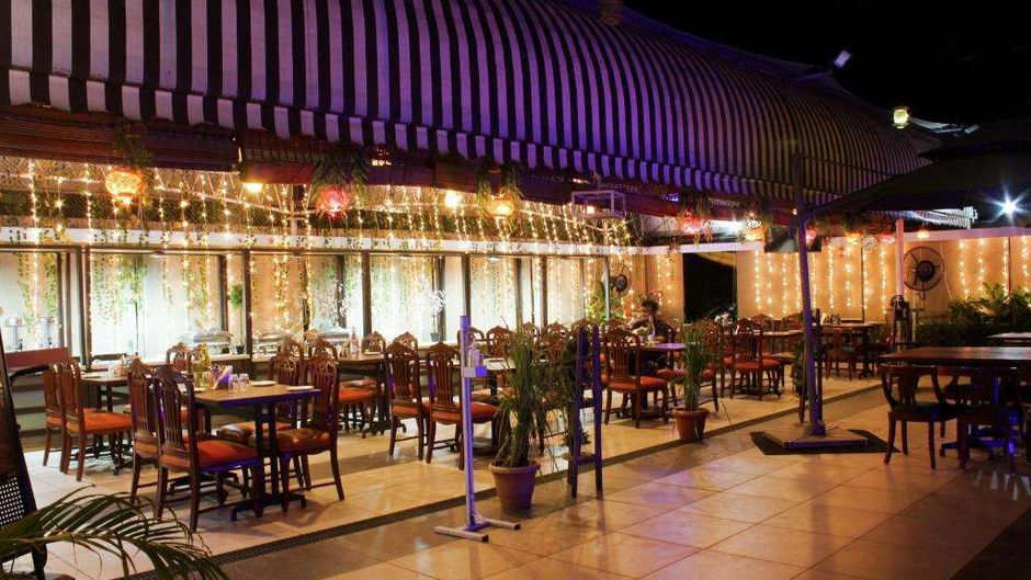 The Emerald - Hotel & Executive Apts Restaurant