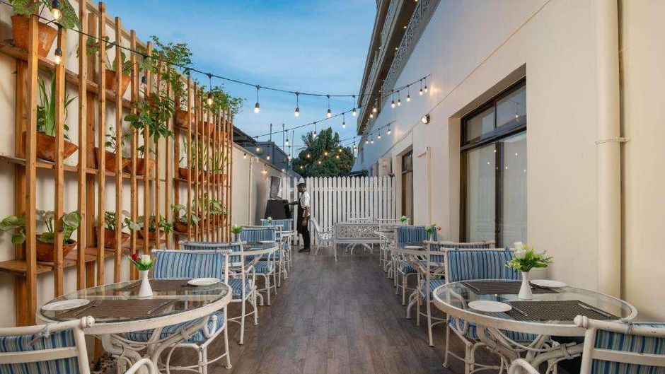 Peninsula Hotel Restaurant