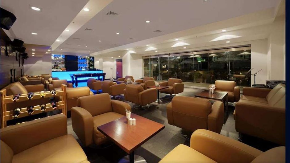 Hotel Radha Regent Bangalore Lobby