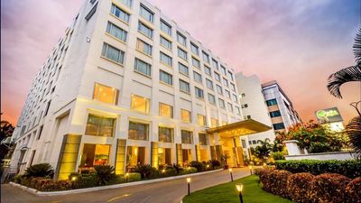 Hotel Radha Regent Bangalore