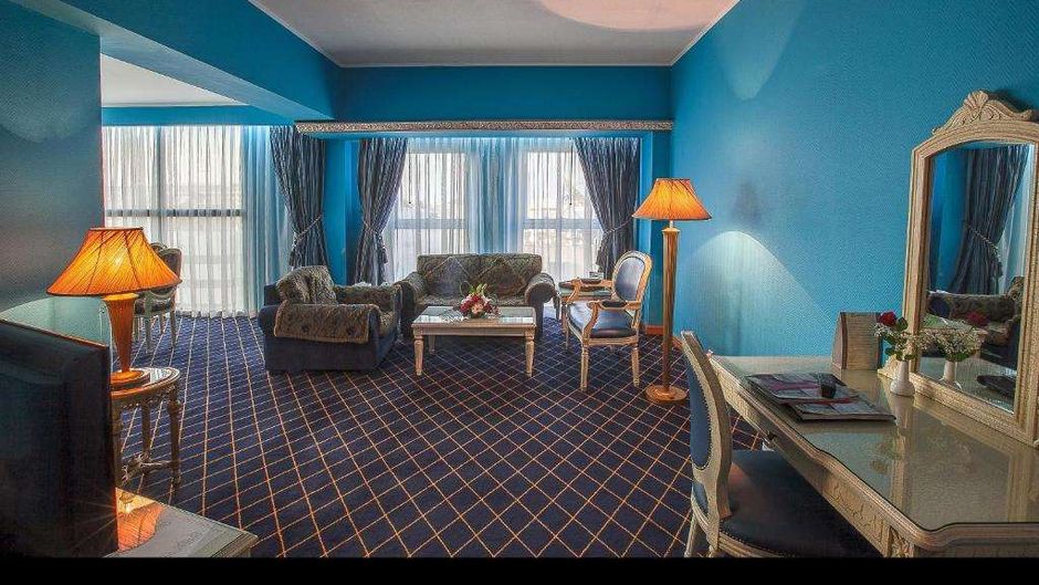 Moscow Hotel Dubai Suite