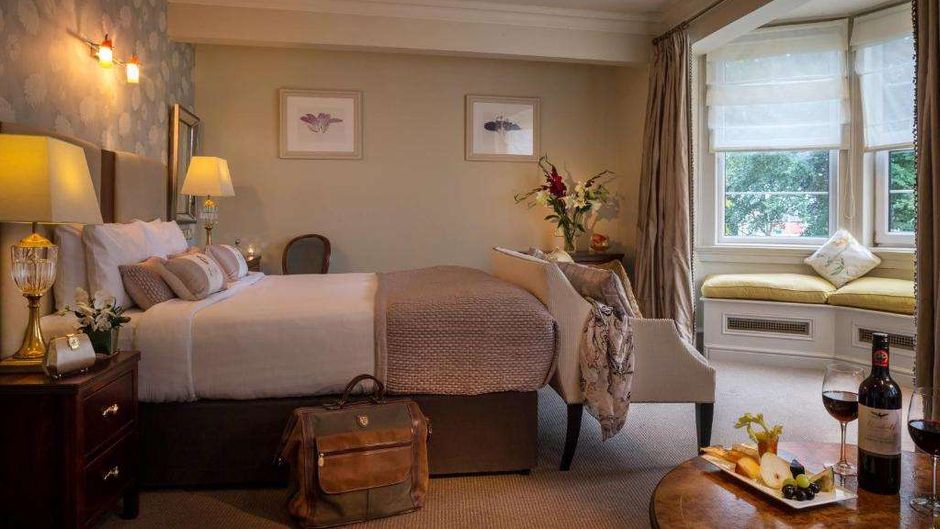 Old Ground Hotel Suite