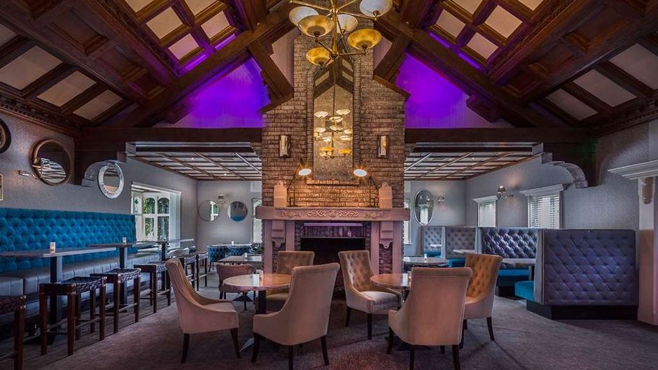 Treacys Oakwood Hotel Restaurant