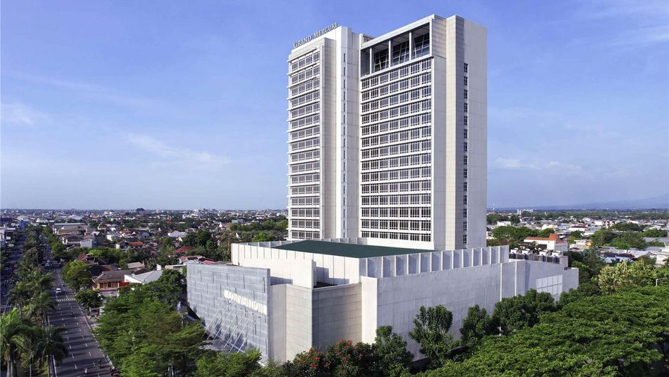 Grand Mercure Solo Baru Exterior