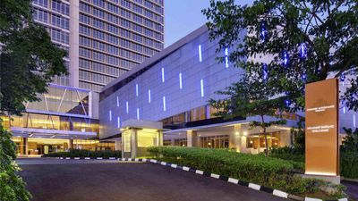 Grand Mercure Solo Baru