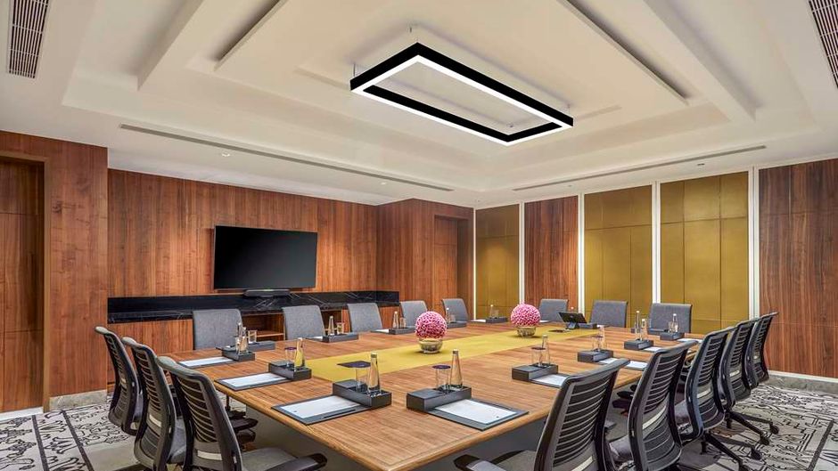 DoubleTree by Hilton BengaluruWhitefield Meeting