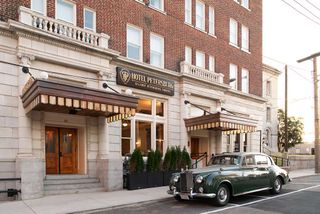 Hotel Petersburg, Tapestry Collection
