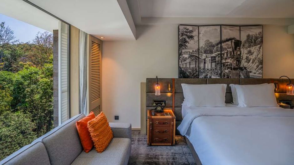 Kwetu Nairobi-Curio Collection by Hilton Room
