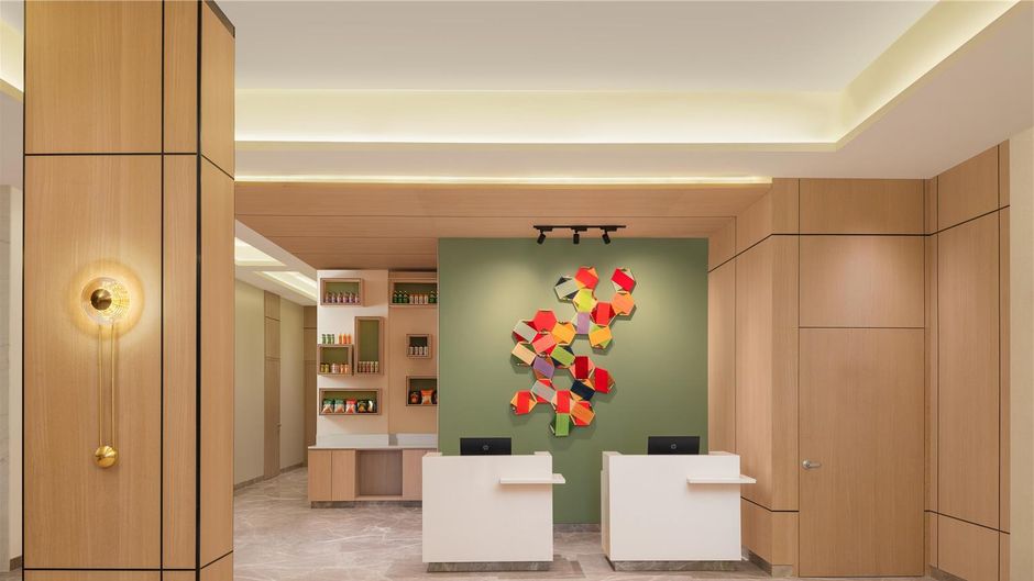 Hilton Garden Inn Surat City Centre Lobby