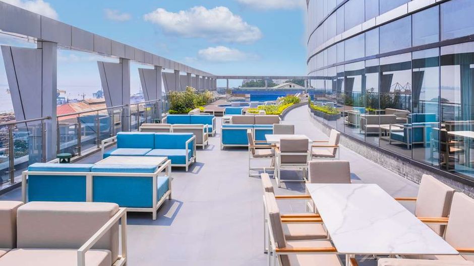 Hilton Kinshasa Pool