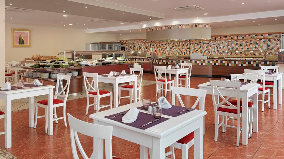 Hotel Las Aguilas Restaurant