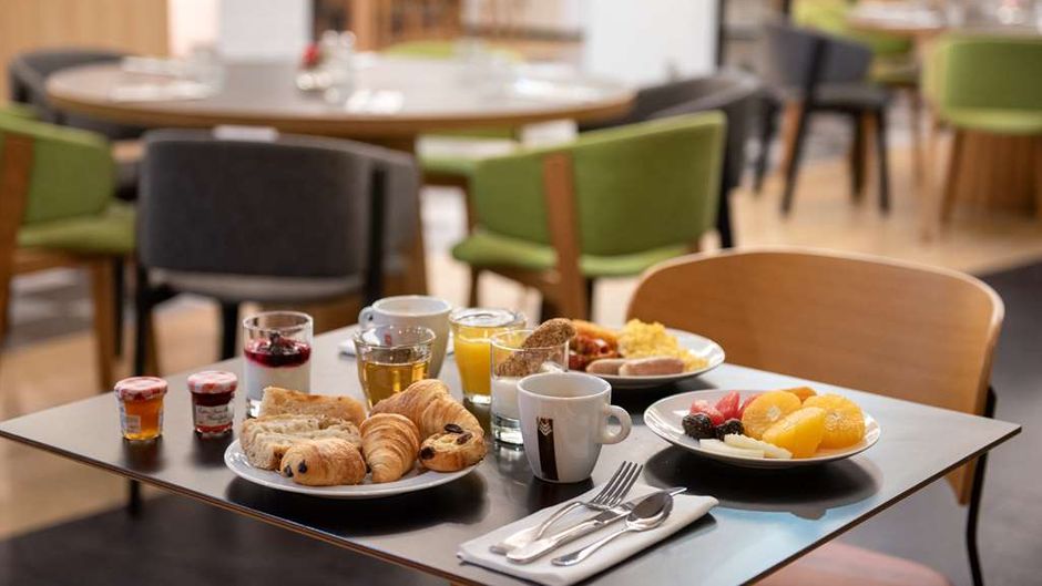 DoubleTree by Hilton Paris Bougival Restaurant