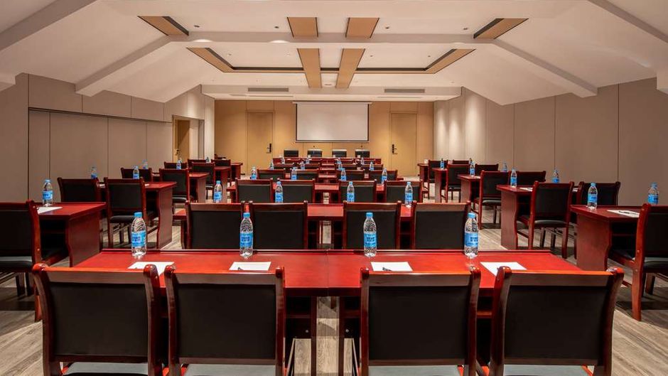 Ramada Encore by Wyndham Xishuangbanna Meeting