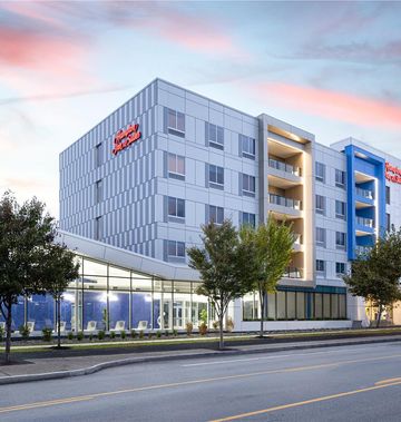 Hampton Inn & Suites Rochester Downtown