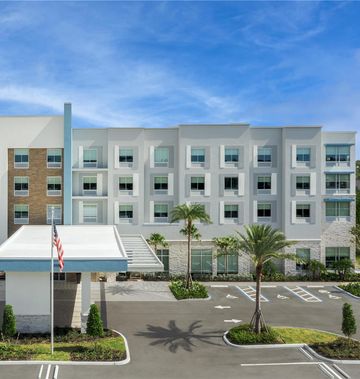 Hampton Inn and Suites Naples