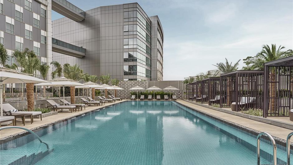 Hilton Garden Inn Bengaluru ETV Pool