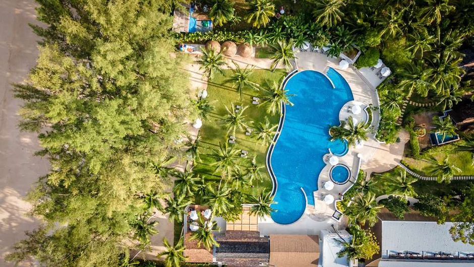 Outrigger Khao Lak Beach Resort Pool