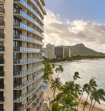 Outrigger Waikiki Beach Resort